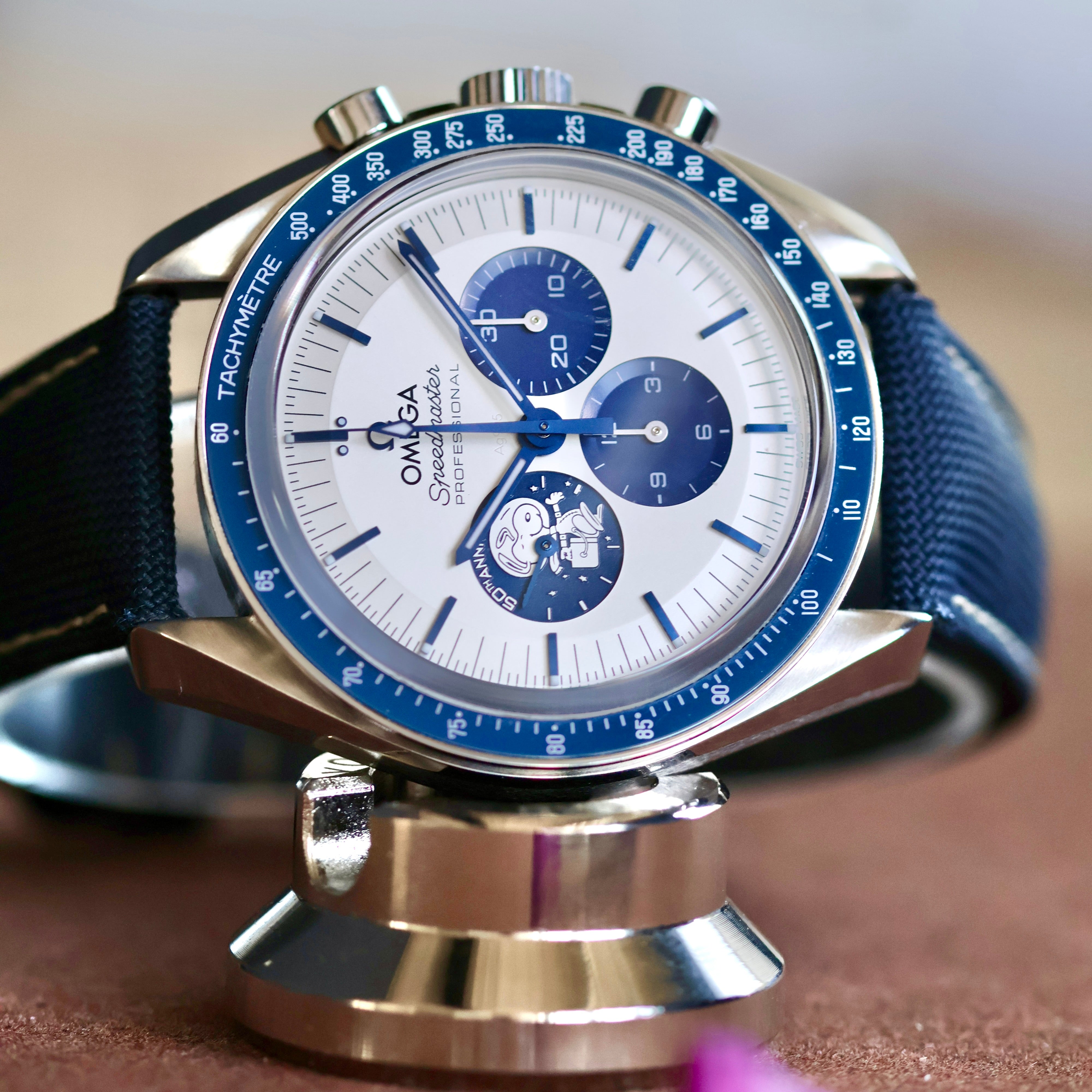 Omega Speedmaster 'Silver Snoopy'