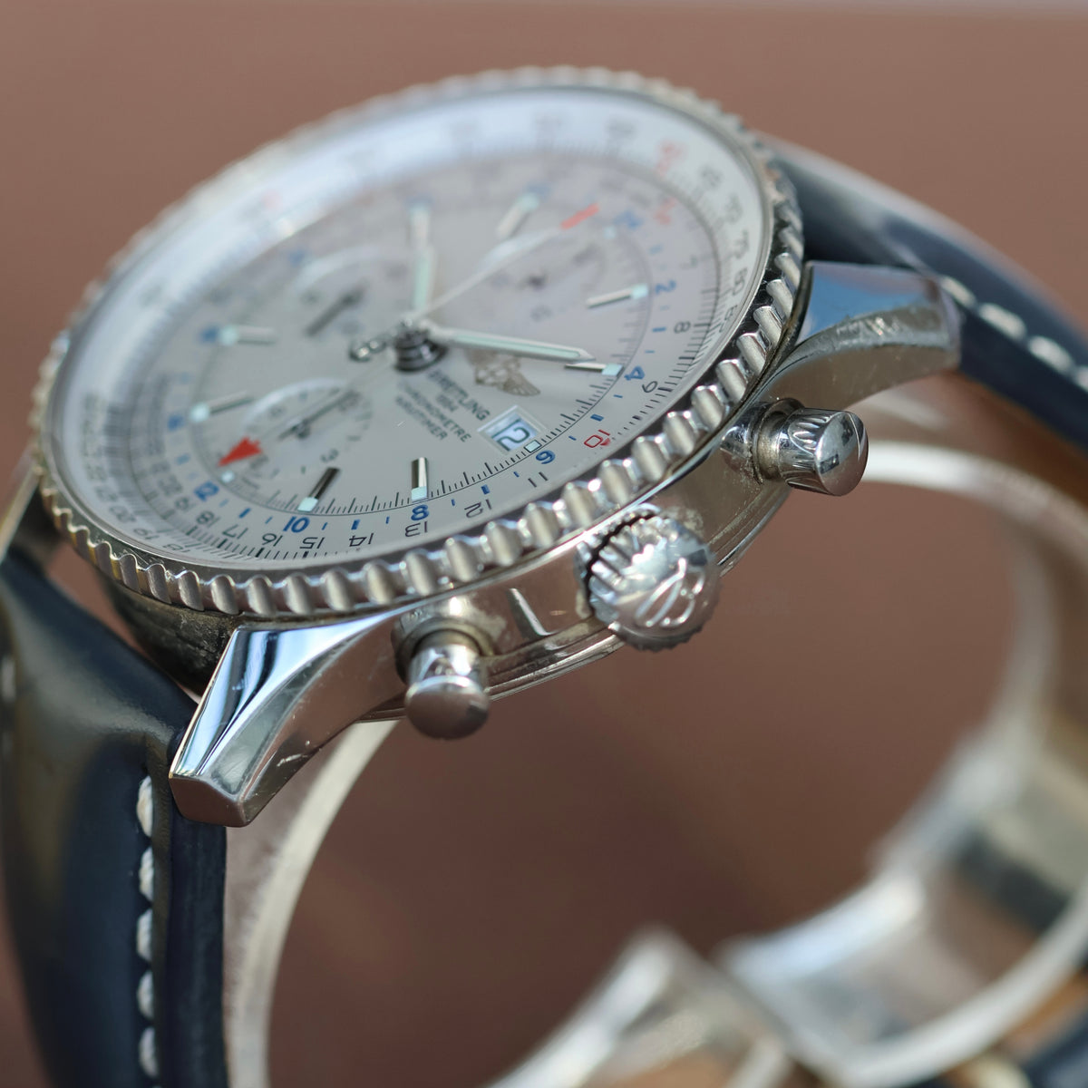 Breitling Navitimer World