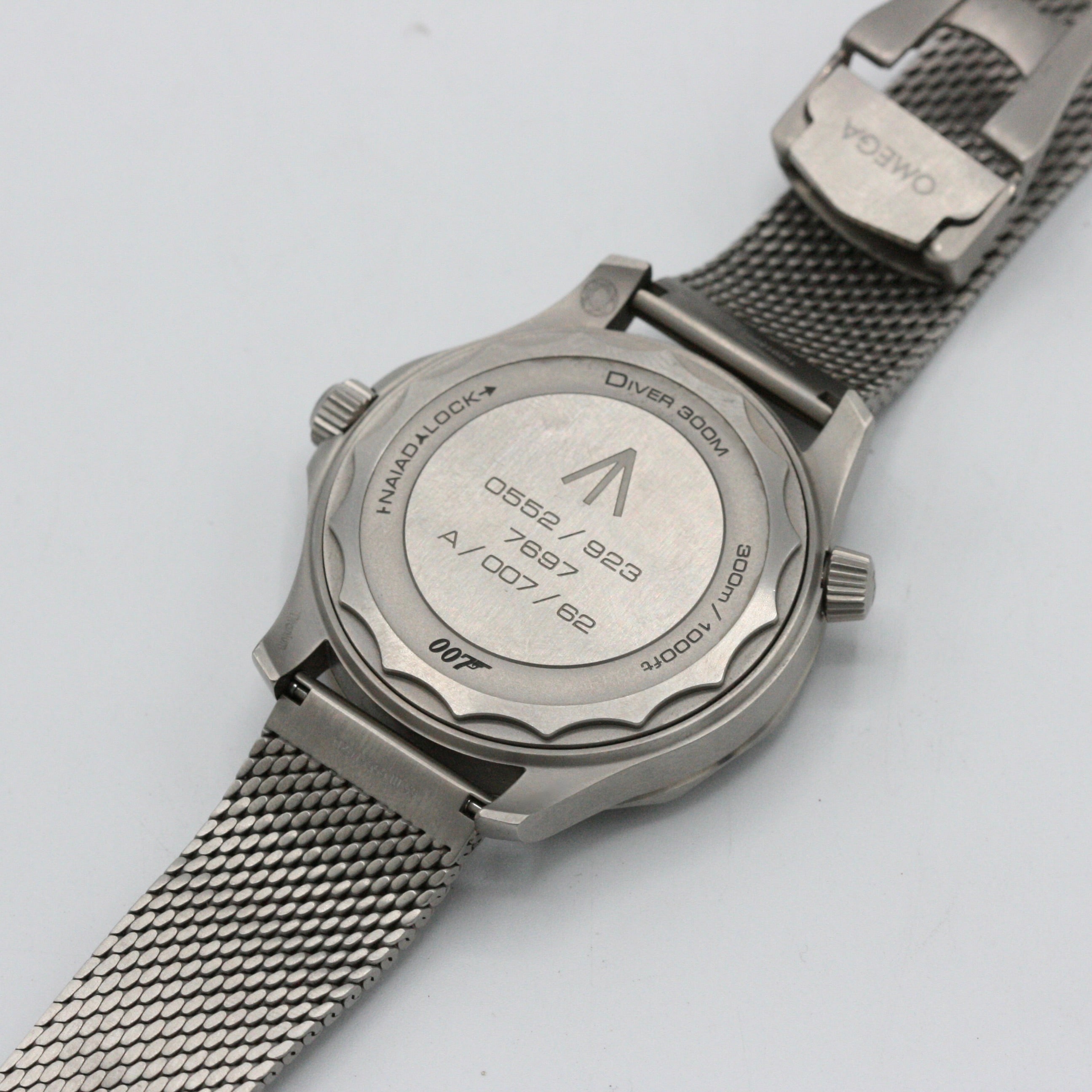 Omega Seamaster 007 James Bond