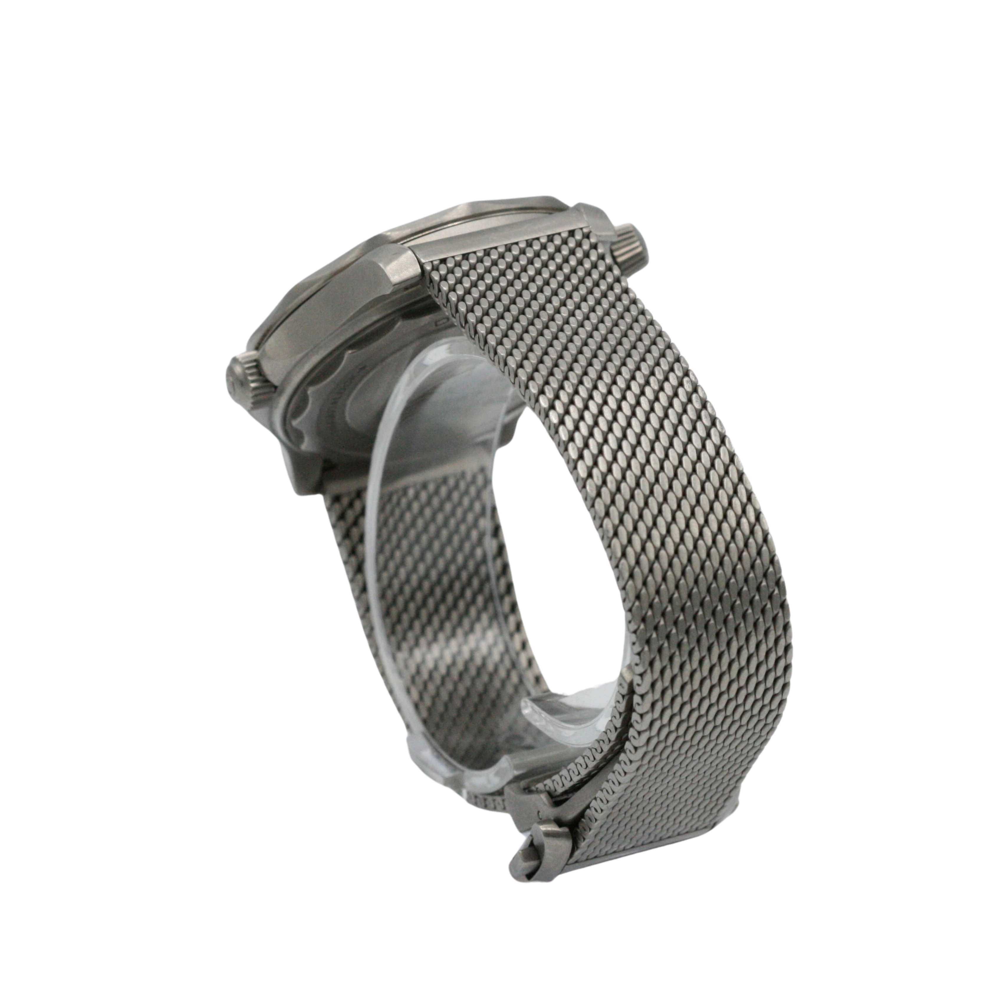 Omega Seamaster 007 James Bond